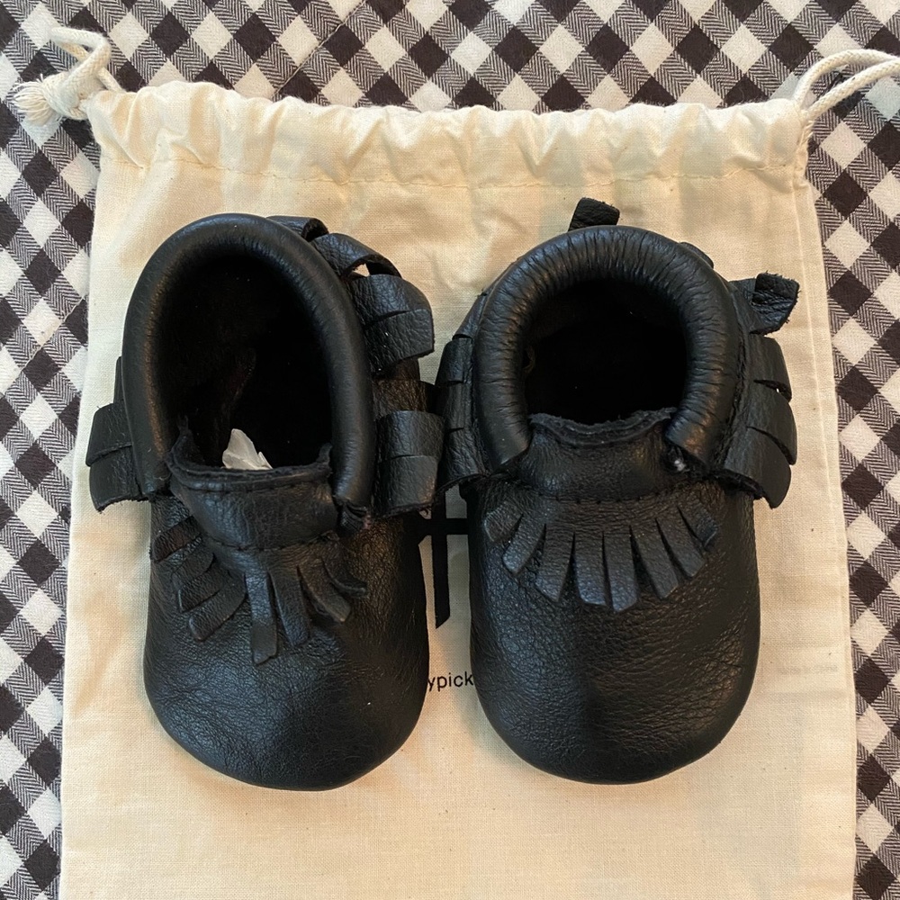 Leather moccasin